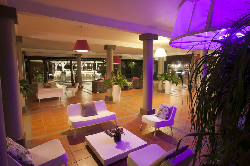 Hotel Les Creoles Saint-Gilles-les Bains Dış mekan fotoğraf